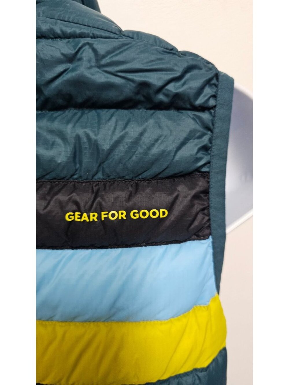 Cotopaxi Women's Fuego Down Vest Size XS - Picture 5 of 7